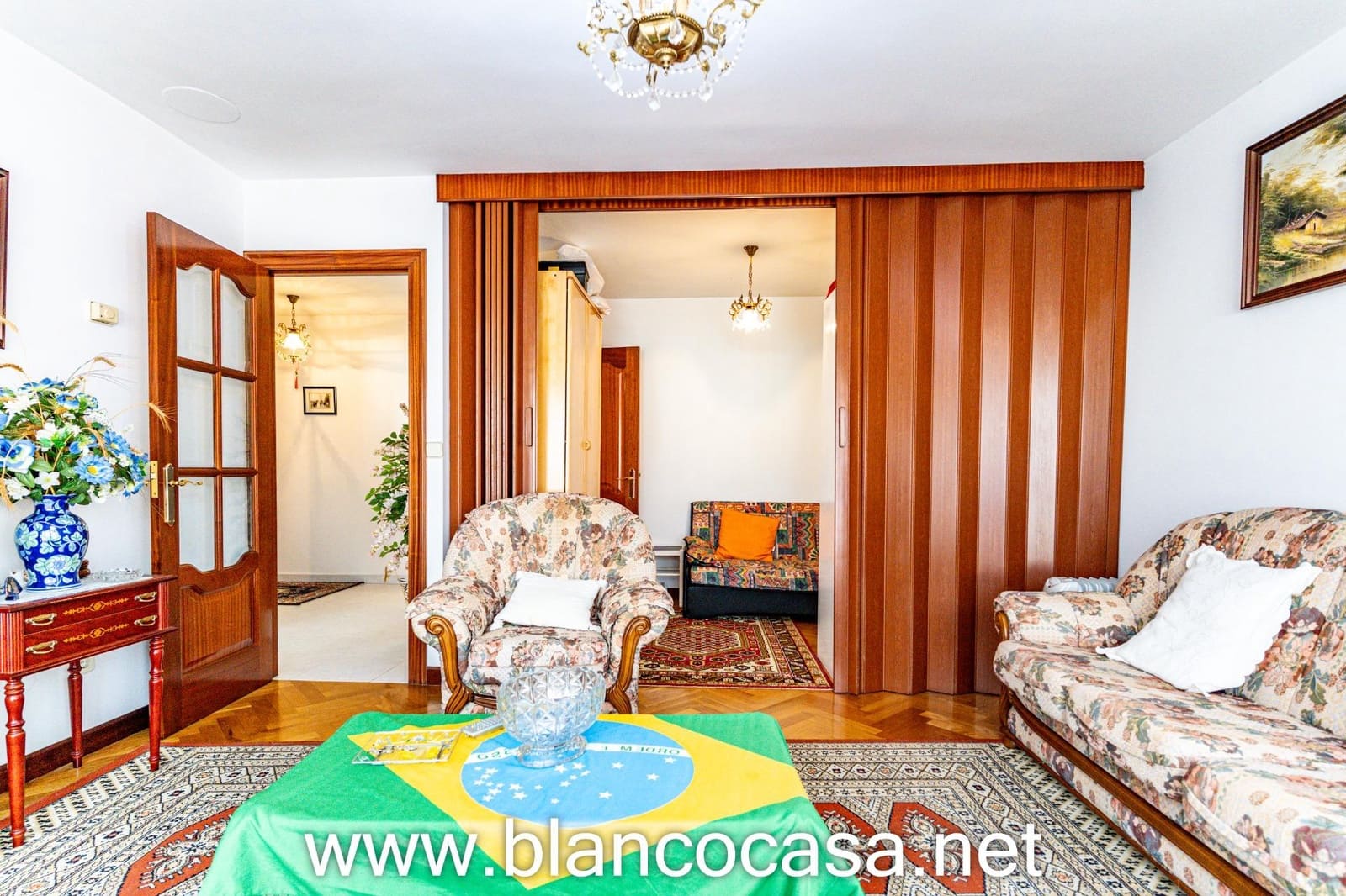 Piso de 3 habitaciones en Carballo en venta - 115.000 € (Ref: 9446505)