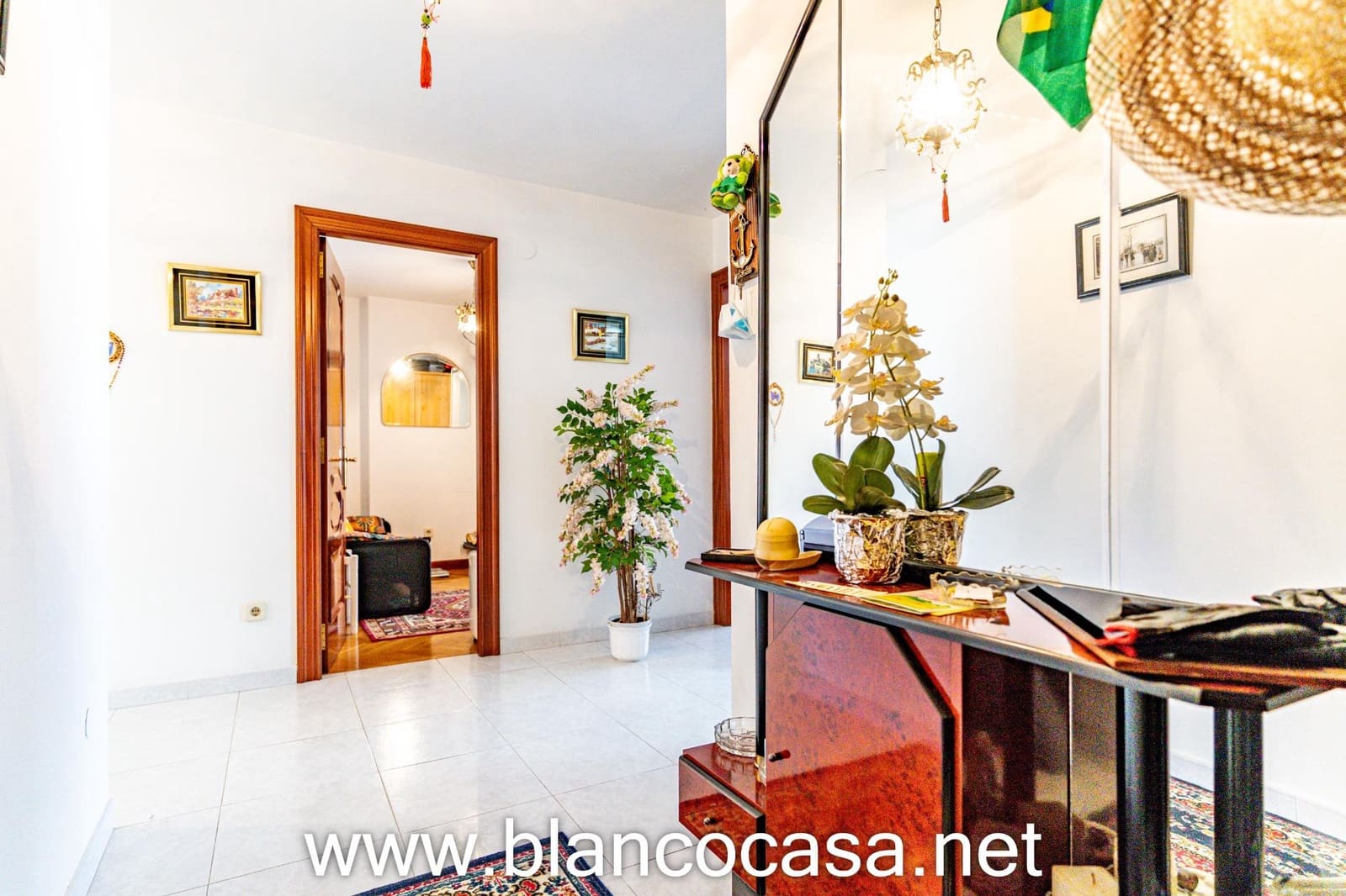 Piso de 3 habitaciones en Carballo en venta - 115.000 € (Ref: 9446505)