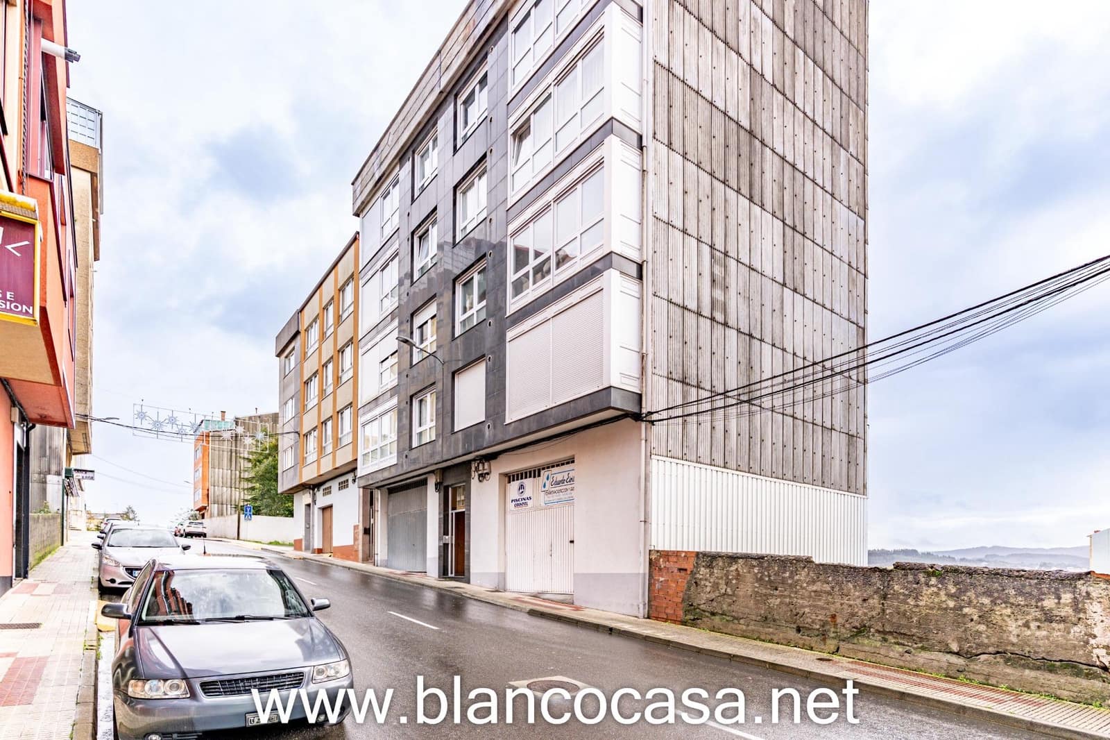 Piso de 3 habitaciones en Carballo en venta - 115.000 € (Ref: 9446505)