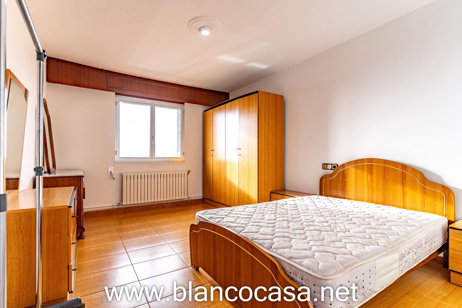 4 sypialnia Finka/Dom wiejski na sprzedaż w Carballo - 139 999 € (Ref: 9452259)