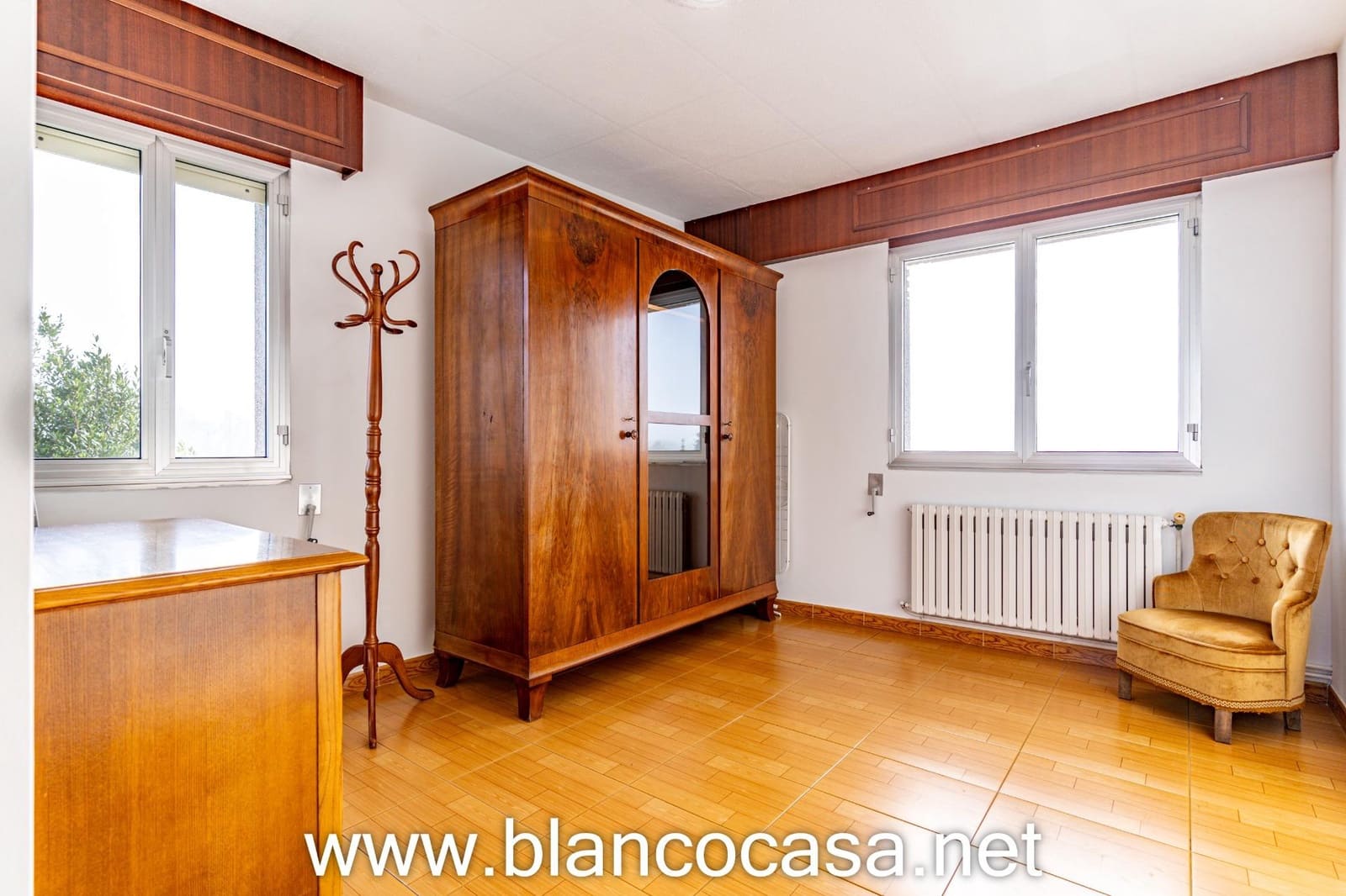 4 sypialnia Finka/Dom wiejski na sprzedaż w Carballo - 139 999 € (Ref: 9452259)