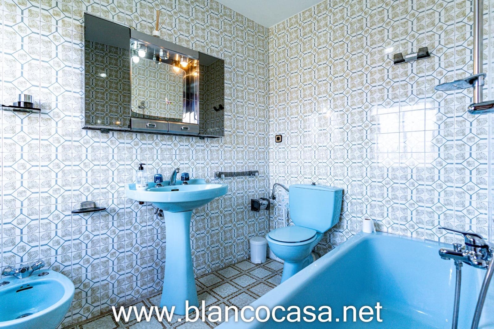 4 sypialnia Finka/Dom wiejski na sprzedaż w Carballo - 139 999 € (Ref: 9452259)