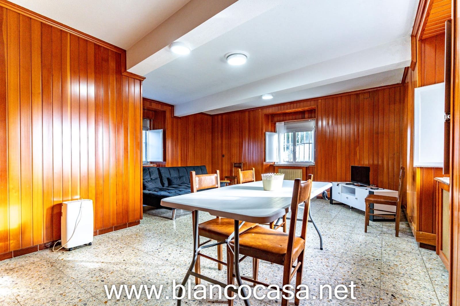 4 sypialnia Finka/Dom wiejski na sprzedaż w Carballo - 139 999 € (Ref: 9452259)