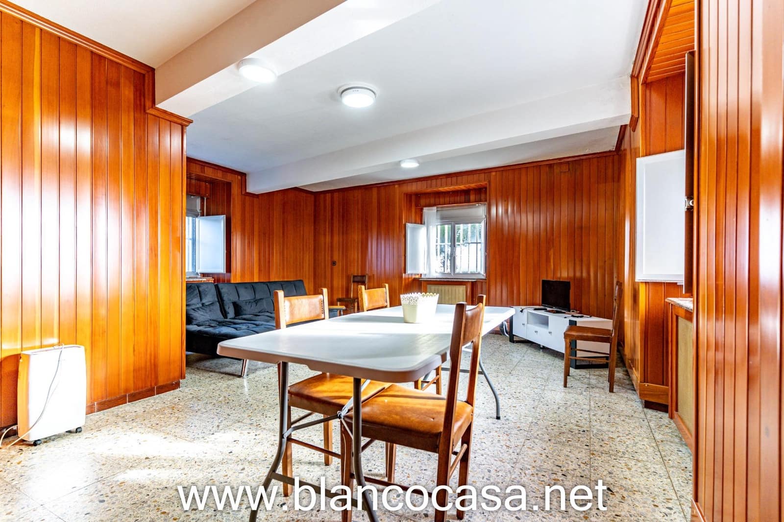 4 sypialnia Finka/Dom wiejski na sprzedaż w Carballo - 139 999 € (Ref: 9452259)