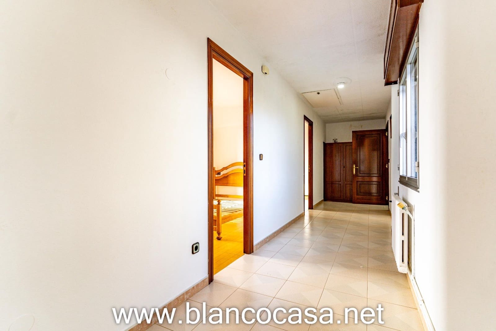 4 sypialnia Finka/Dom wiejski na sprzedaż w Carballo - 139 999 € (Ref: 9452259)