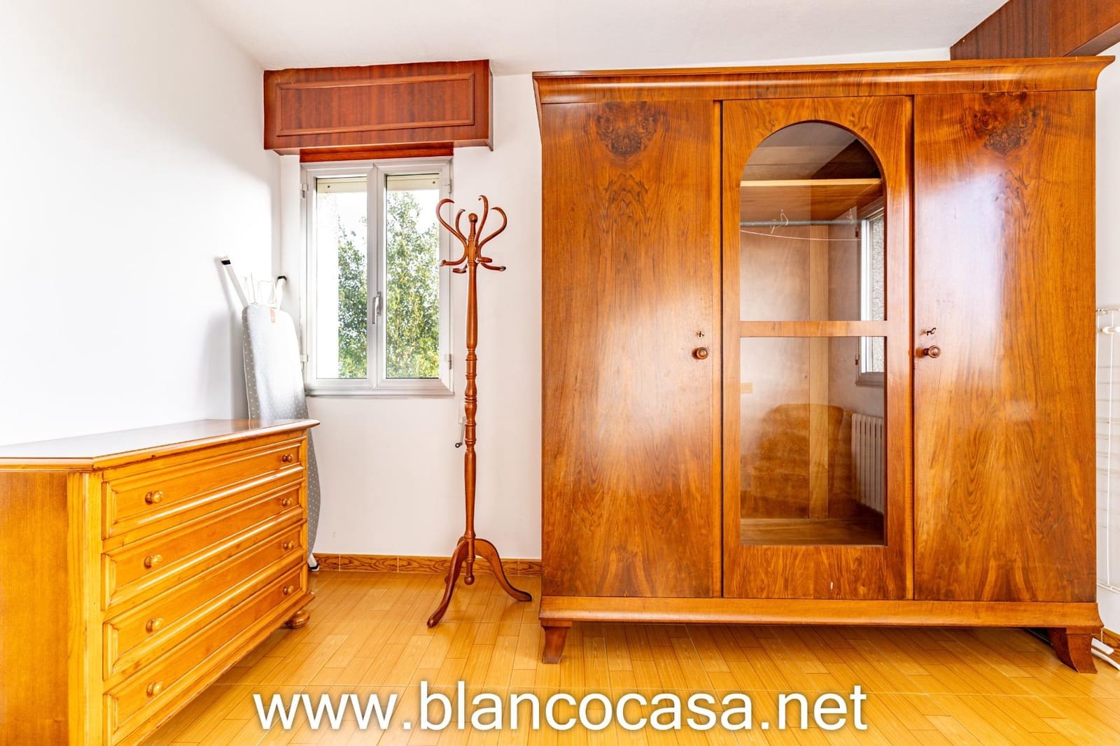 4 sypialnia Finka/Dom wiejski na sprzedaż w Carballo - 139 999 € (Ref: 9452259)