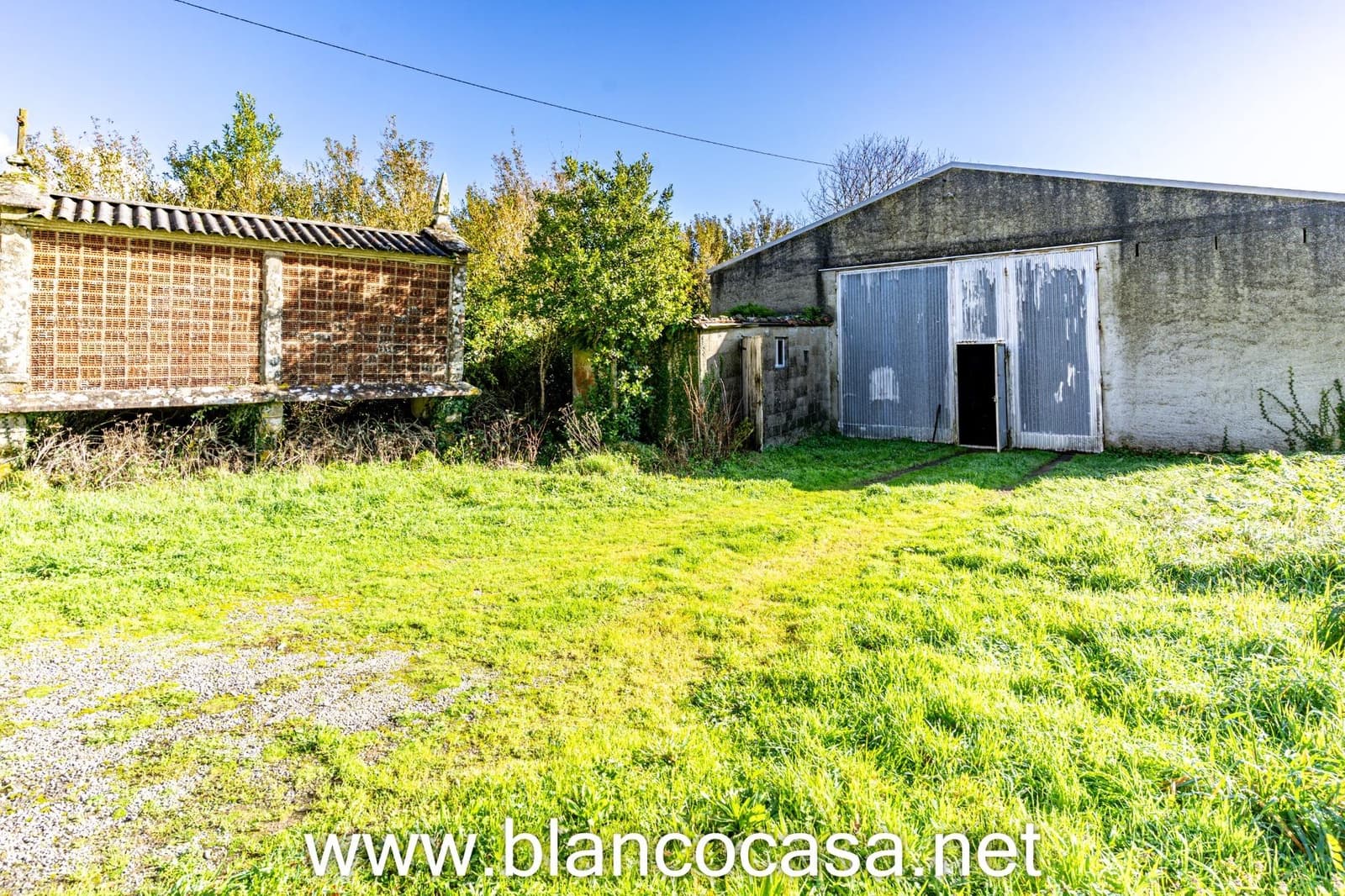 4 sypialnia Finka/Dom wiejski na sprzedaż w Carballo - 139 999 € (Ref: 9452259)