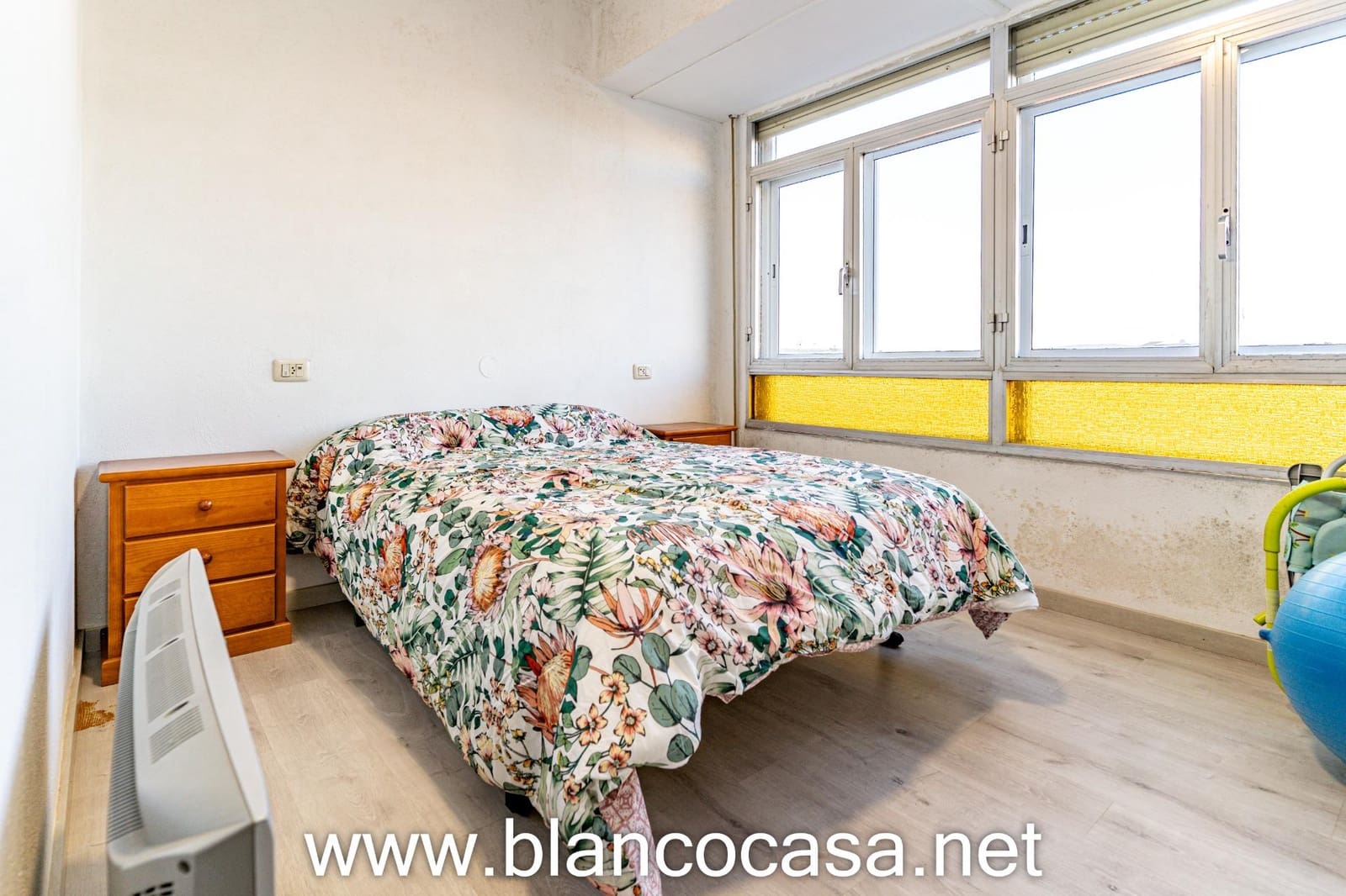 3 makuuhuone Asunto myytävänä paikassa Carballo - 63 990 € (Ref: 9462476)