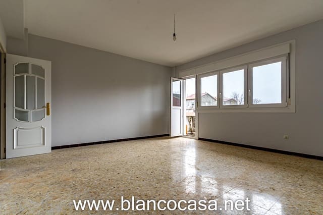 3 bedroom Flat for sale in Carballo - € 74,990 (Ref: 9468564)
