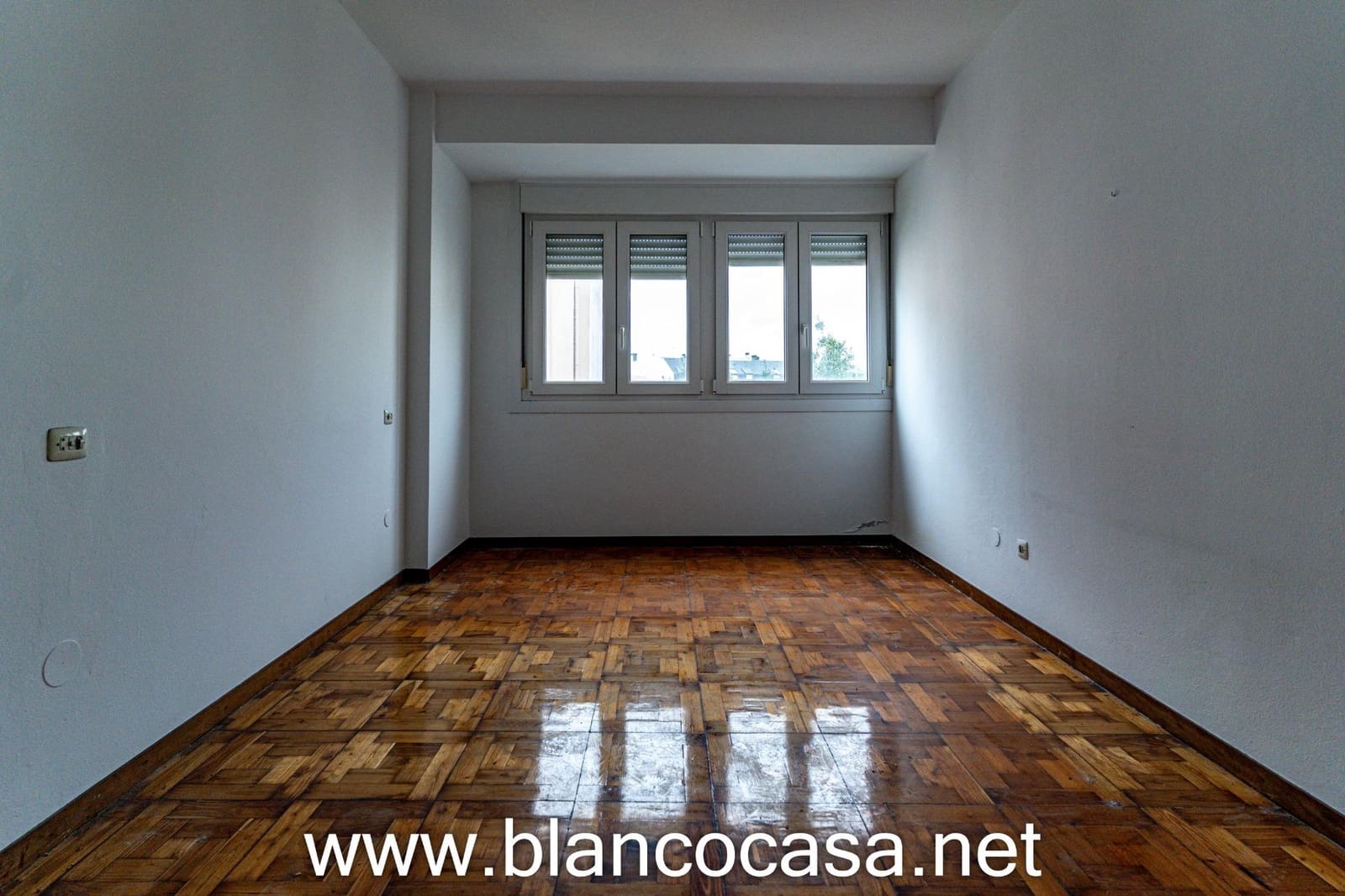 3 bedroom Flat for sale in Carballo - € 74,990 (Ref: 9468564)