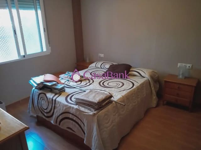 3 sypialnia Mieszkanie na sprzedaż w Fátima, Miasto Kordoba - 147 500 € (Ref: 9904753)