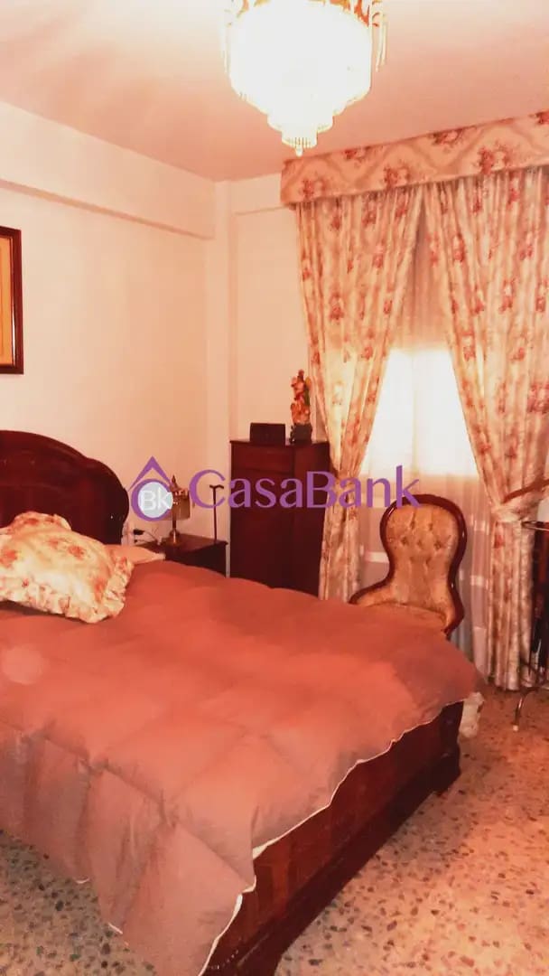 10 sypialnia Dom na sprzedaż w Miasto Kordoba z garażem - 450 000 € (Ref: 9904754)
