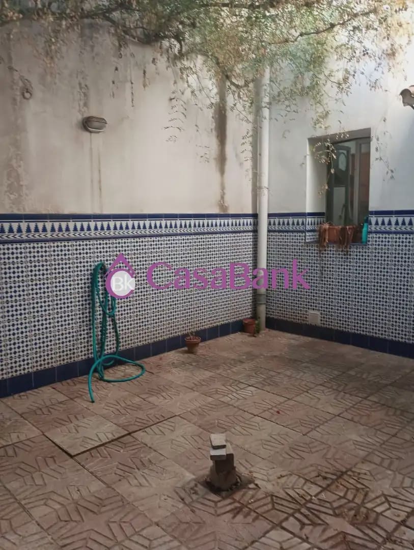 10 sypialnia Dom na sprzedaż w Miasto Kordoba z garażem - 450 000 € (Ref: 9904754)