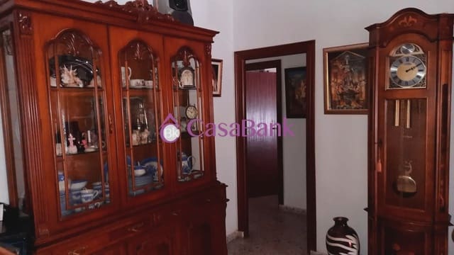 10 sypialnia Dom na sprzedaż w Santa Marina, Miasto Kordoba z garażem - 450 000 € (Ref: 9904754)