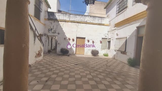 10 slaapkamer Huis te koop in La Magdalena, Córdoba stad - € 300.000 (Ref: 9904755)