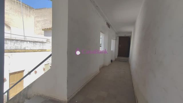 10 slaapkamer Huis te koop in La Magdalena, Córdoba stad - € 300.000 (Ref: 9904755)
