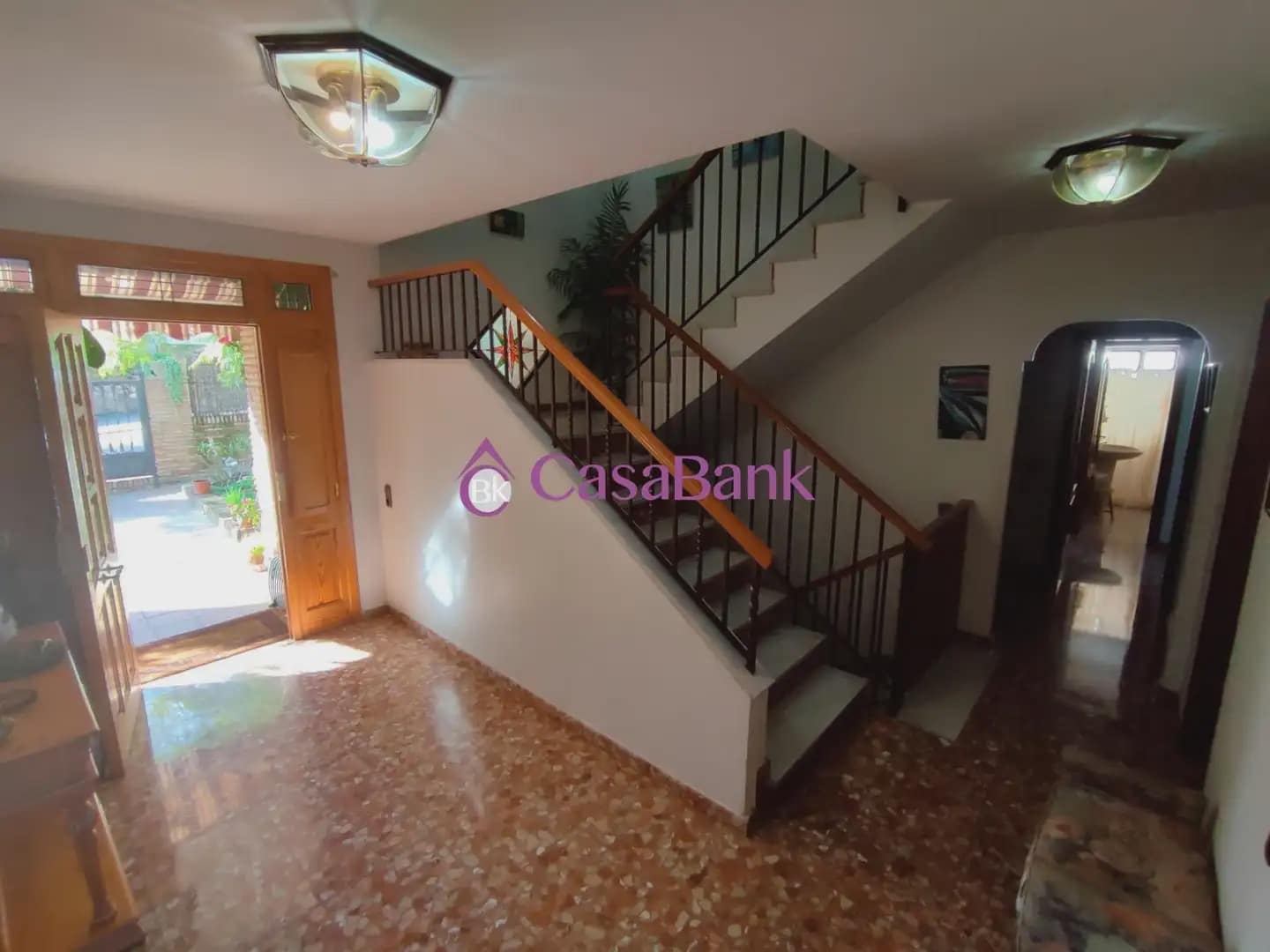10 soverom Villa til salgs i Cordoba by med svømmebasseng garasje - € 690 000 (Ref: 9904756)