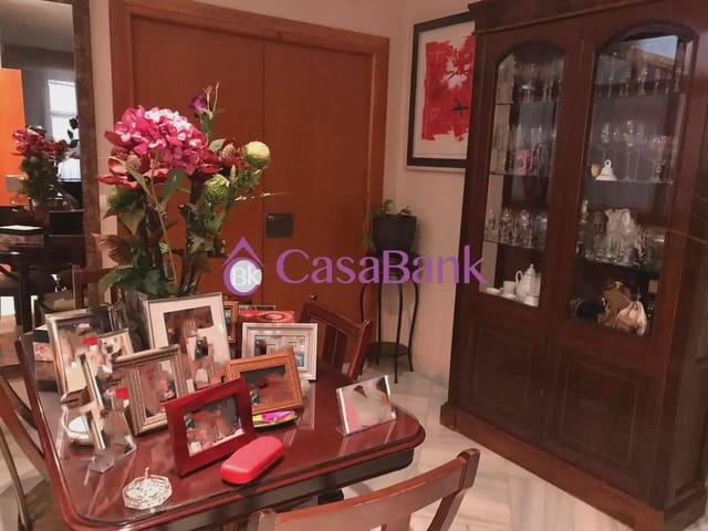 4 sypialnia Willa na sprzedaż w El Salvador y la Compañía, Miasto Kordoba - 400 000 € (Ref: 9904757)