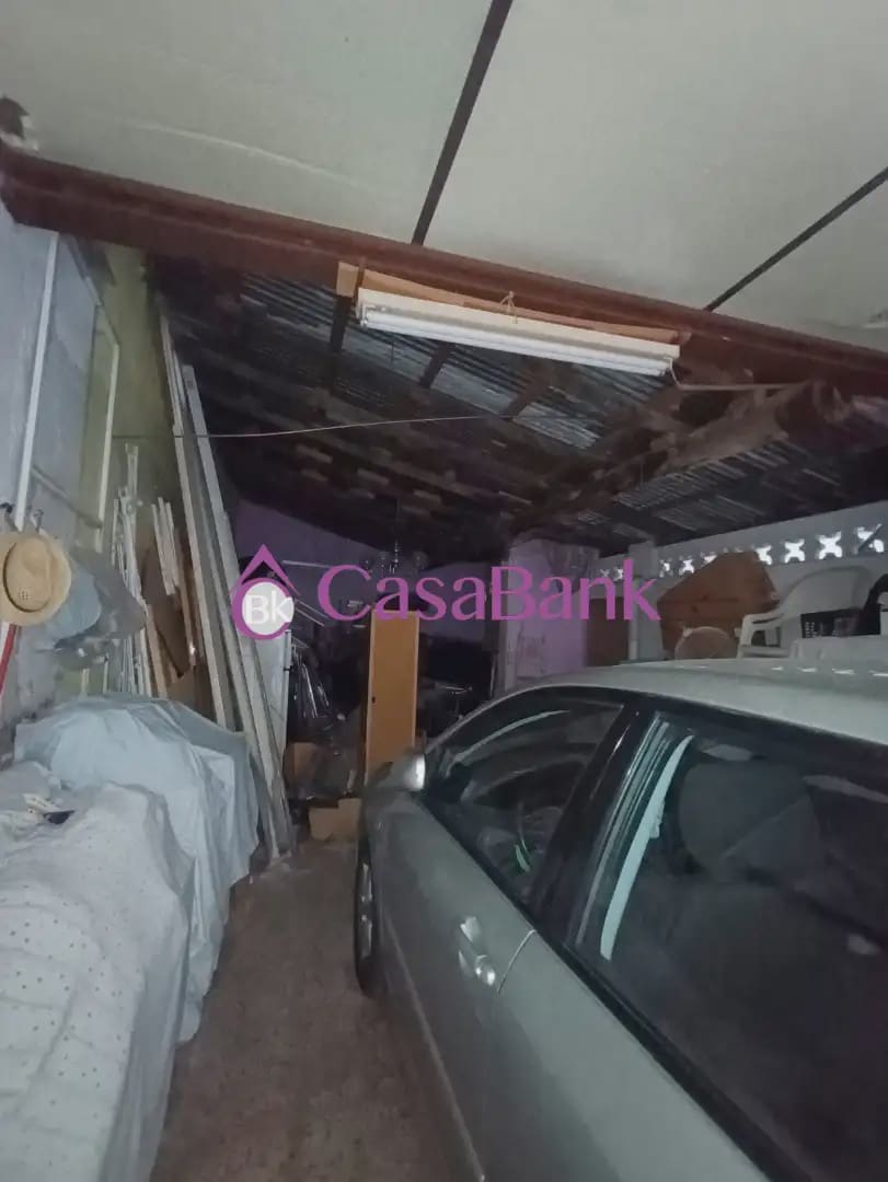 4 soverom Villa til salgs i Cordoba by - € 150 000 (Ref: 9904761)