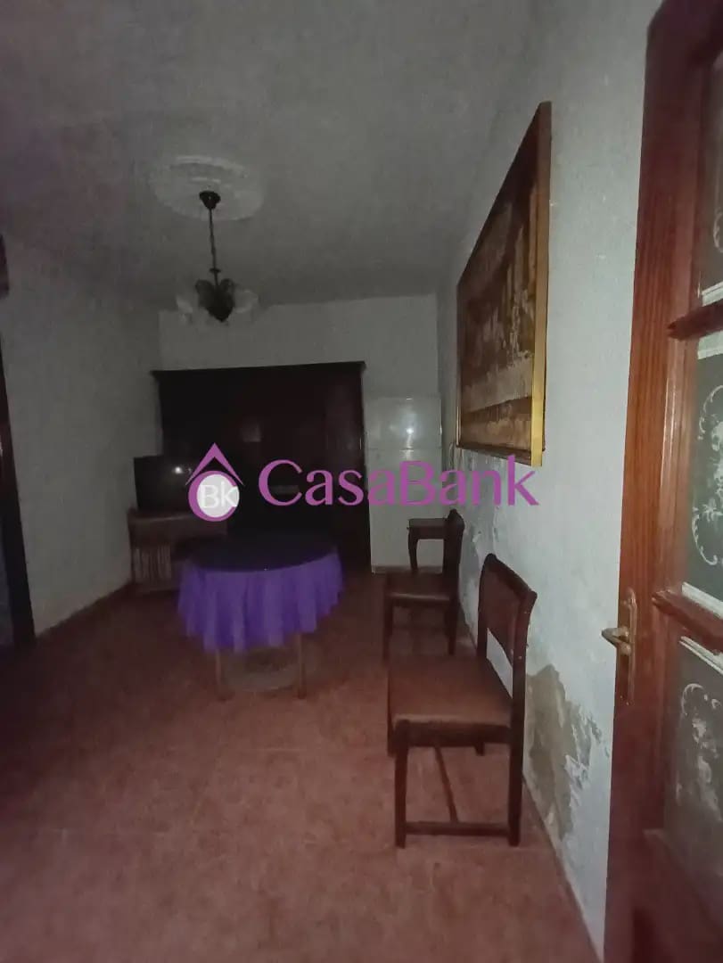 4 soverom Villa til salgs i Cordoba by - € 150 000 (Ref: 9904761)