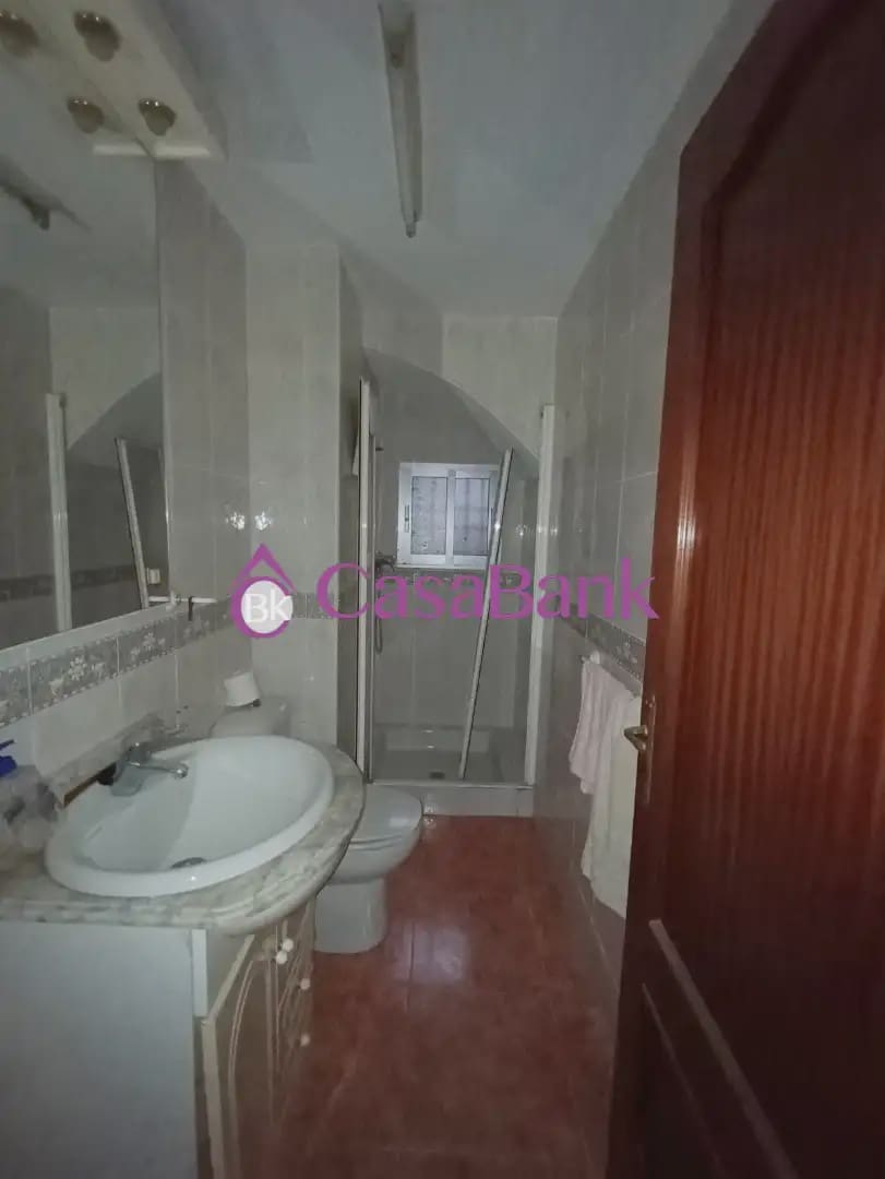 4 soverom Villa til salgs i Cordoba by - € 150 000 (Ref: 9904761)