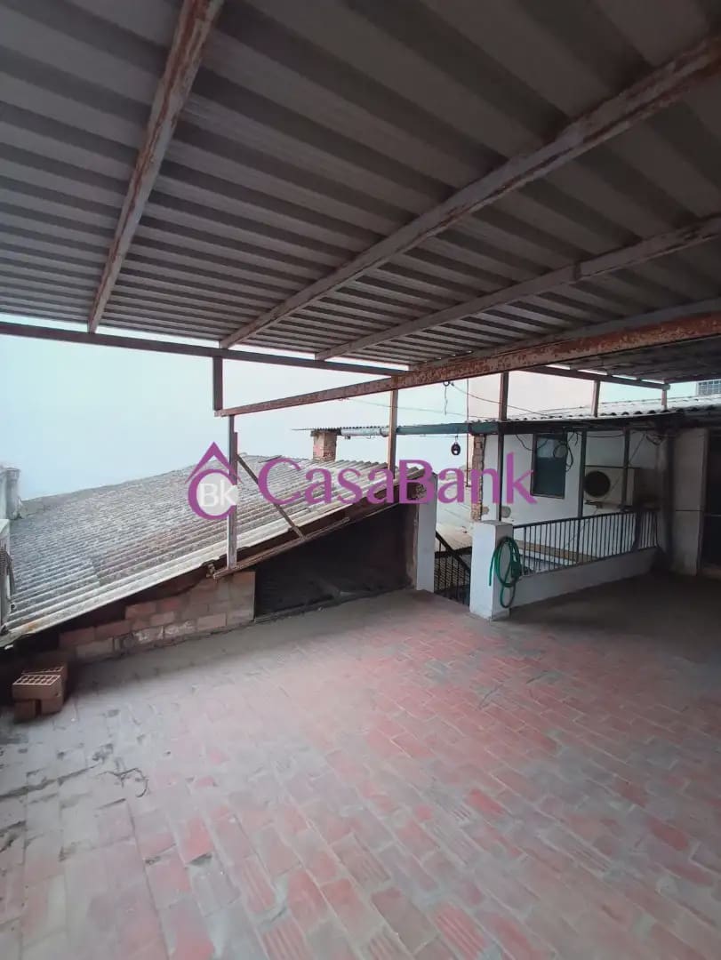 4 soverom Villa til salgs i Cordoba by - € 150 000 (Ref: 9904761)