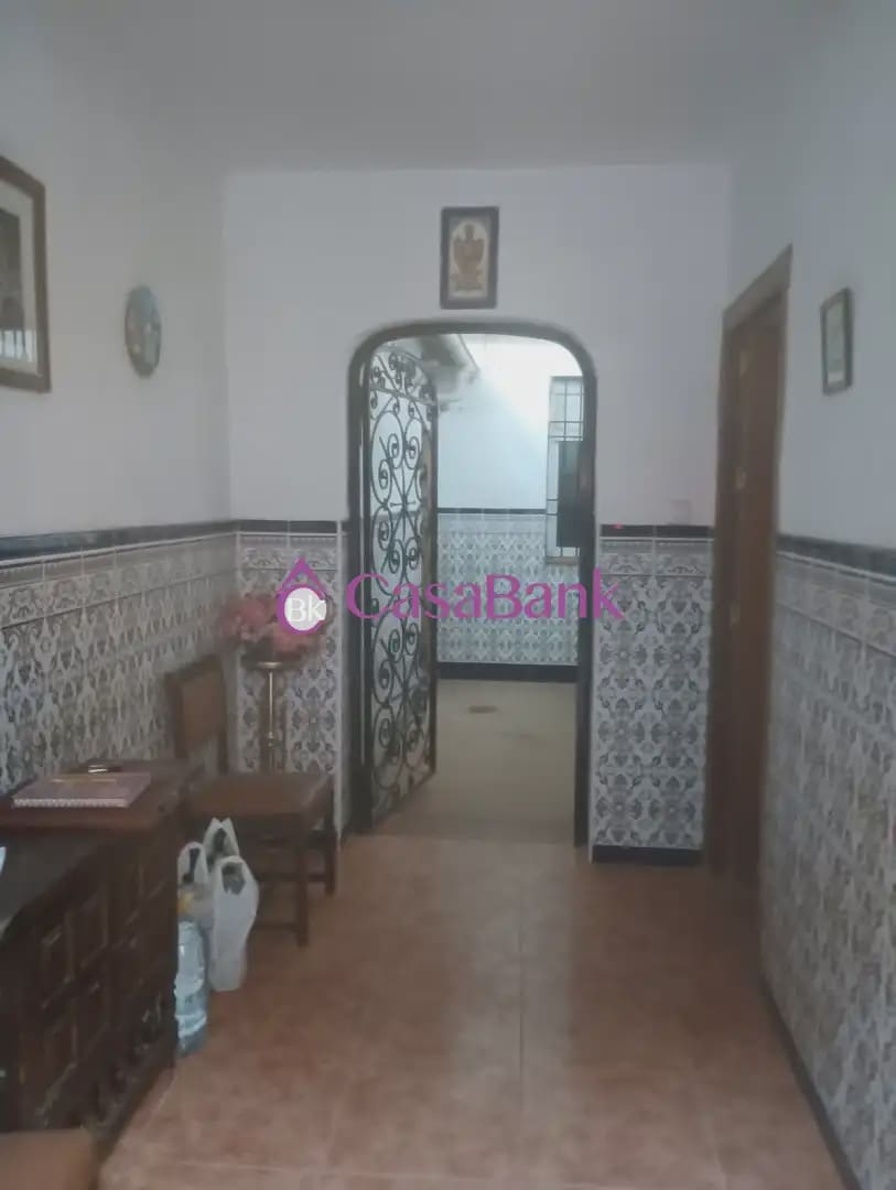 4 soverom Villa til salgs i Cordoba by - € 150 000 (Ref: 9904761)