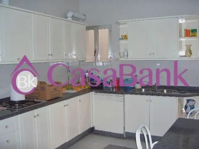 7 sypialnia Dom na sprzedaż w San Pedro, Miasto Kordoba z garażem - 600 000 € (Ref: 9904762)