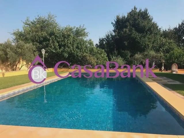 4 soverom Villa til salgs i Alcolea, Córdoba by med svømmebasseng - € 245 000 (Ref: 9904763)