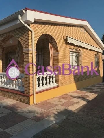 4 soverom Villa til salgs i Alcolea, Córdoba by med svømmebasseng - € 245 000 (Ref: 9904763)