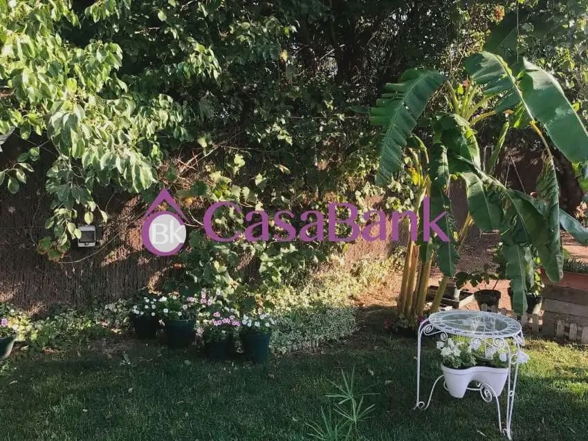 Chalet de 4 habitaciones en Córdoba ciudad en venta con piscina - 245.000 € (Ref: 9904763)