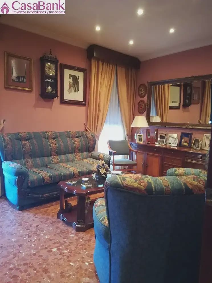 6 sypialnia Willa na sprzedaż w Miasto Kordoba - 372 300 € (Ref: 9904764)