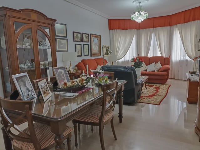 5 soveværelse Villa til salg i El Higueron, Córdoba by - € 560.000 (Ref: 9904765)