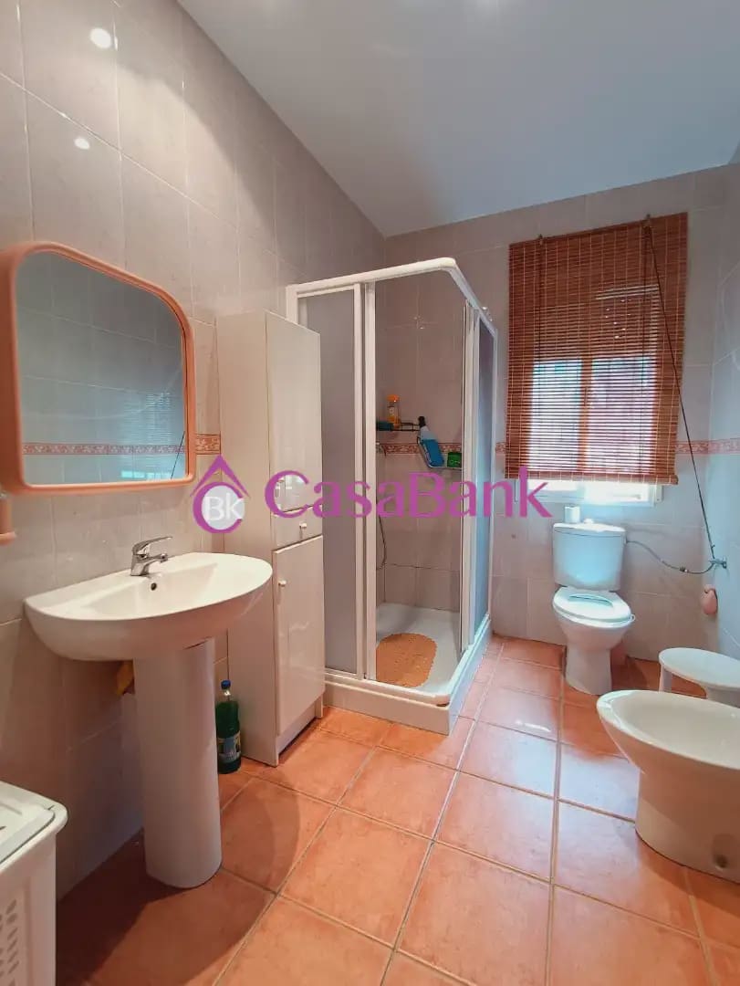 5 sypialnia Willa na sprzedaż w Miasto Kordoba - 200 000 € (Ref: 9904766)