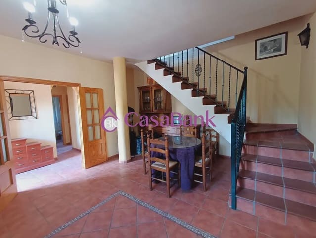 2 sypialnia Willa na sprzedaż w Electromecánicas, Miasto Kordoba z basenem - 204 000 € (Ref: 9904768)