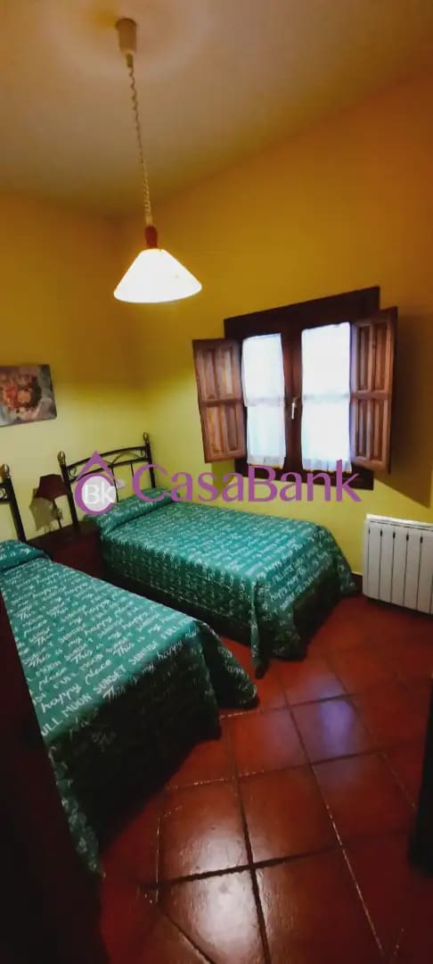 3 sypialnia Dom na sprzedaż w Miasto Kordoba z garażem - 295 800 € (Ref: 9904770)
