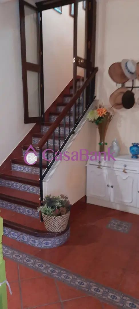 3 sypialnia Dom na sprzedaż w Miasto Kordoba z garażem - 295 800 € (Ref: 9904770)
