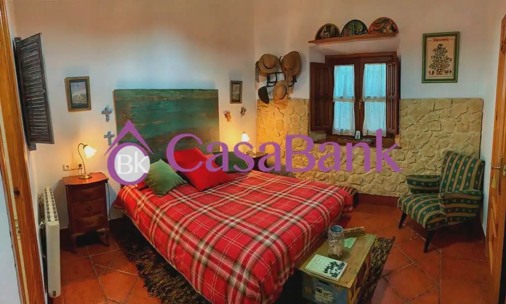 3 sypialnia Dom na sprzedaż w Miasto Kordoba z garażem - 295 800 € (Ref: 9904770)