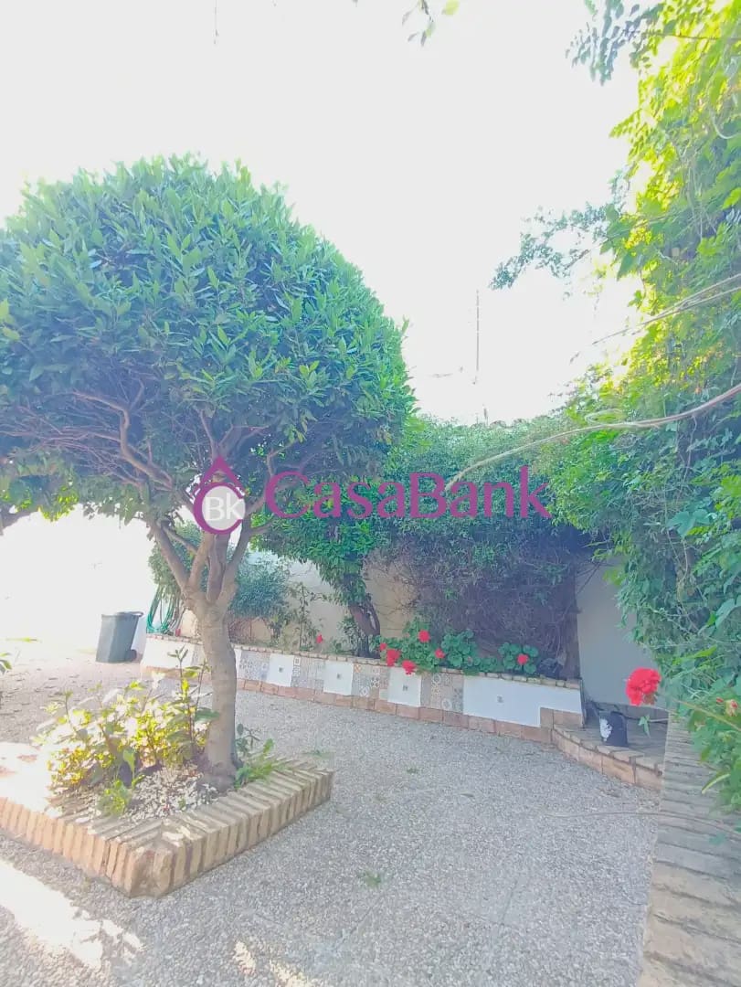 3 sypialnia Dom na sprzedaż w Miasto Kordoba z garażem - 295 800 € (Ref: 9904770)