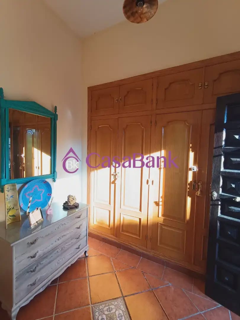 3 sypialnia Dom na sprzedaż w Miasto Kordoba z garażem - 295 800 € (Ref: 9904770)