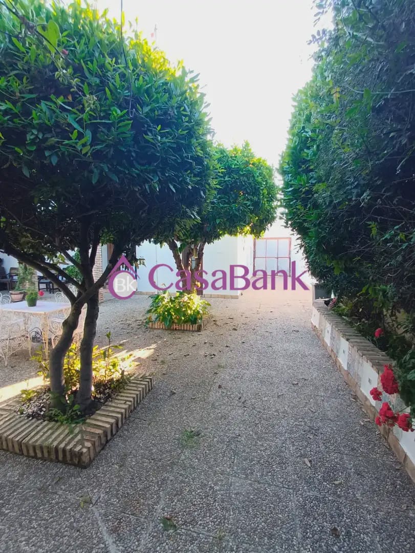 3 sypialnia Dom na sprzedaż w Miasto Kordoba z garażem - 295 800 € (Ref: 9904770)