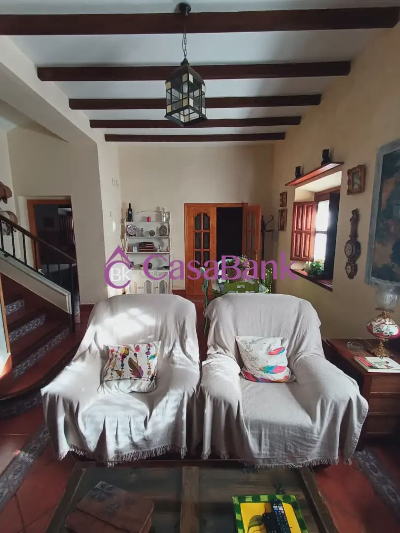 3 sypialnia Dom na sprzedaż w Miasto Kordoba z garażem - 295 800 € (Ref: 9904770)