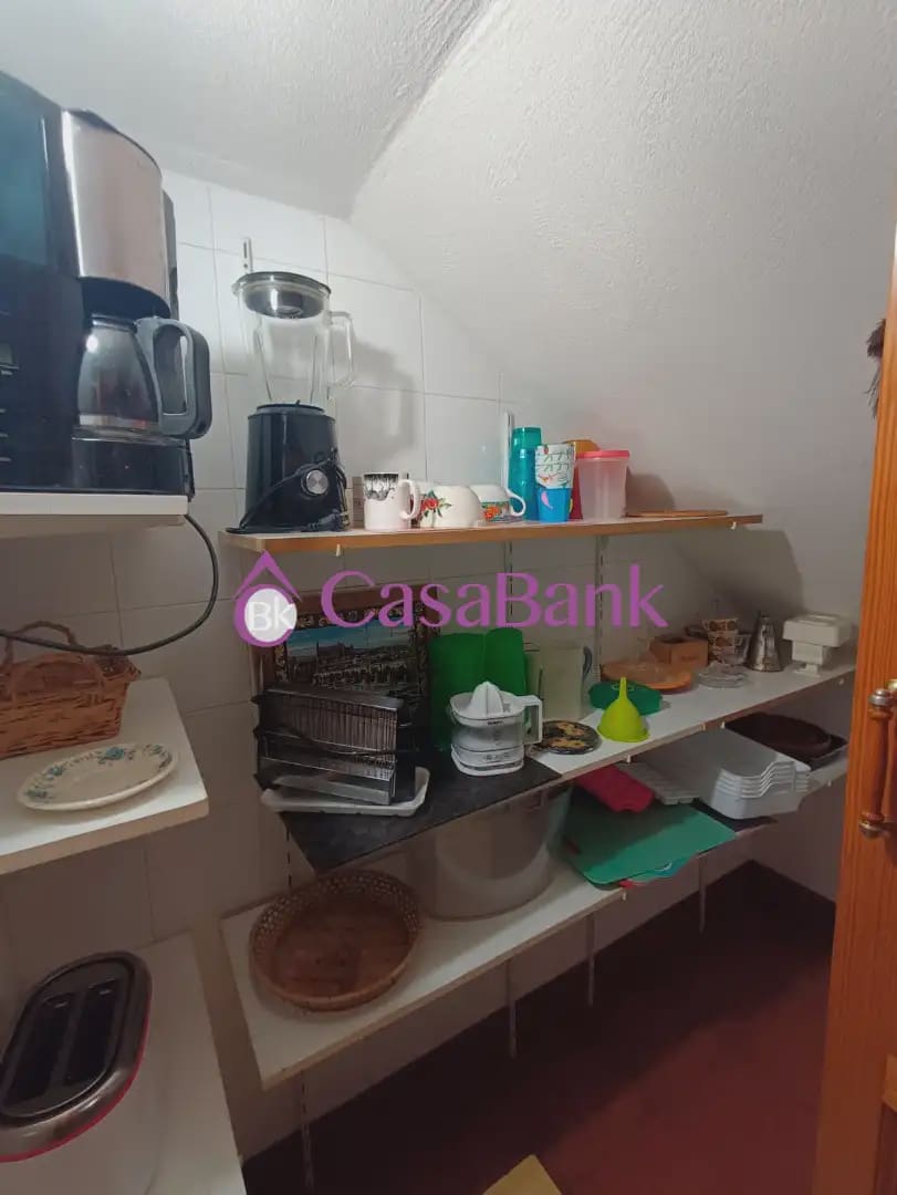 3 sypialnia Dom na sprzedaż w Miasto Kordoba z garażem - 295 800 € (Ref: 9904770)