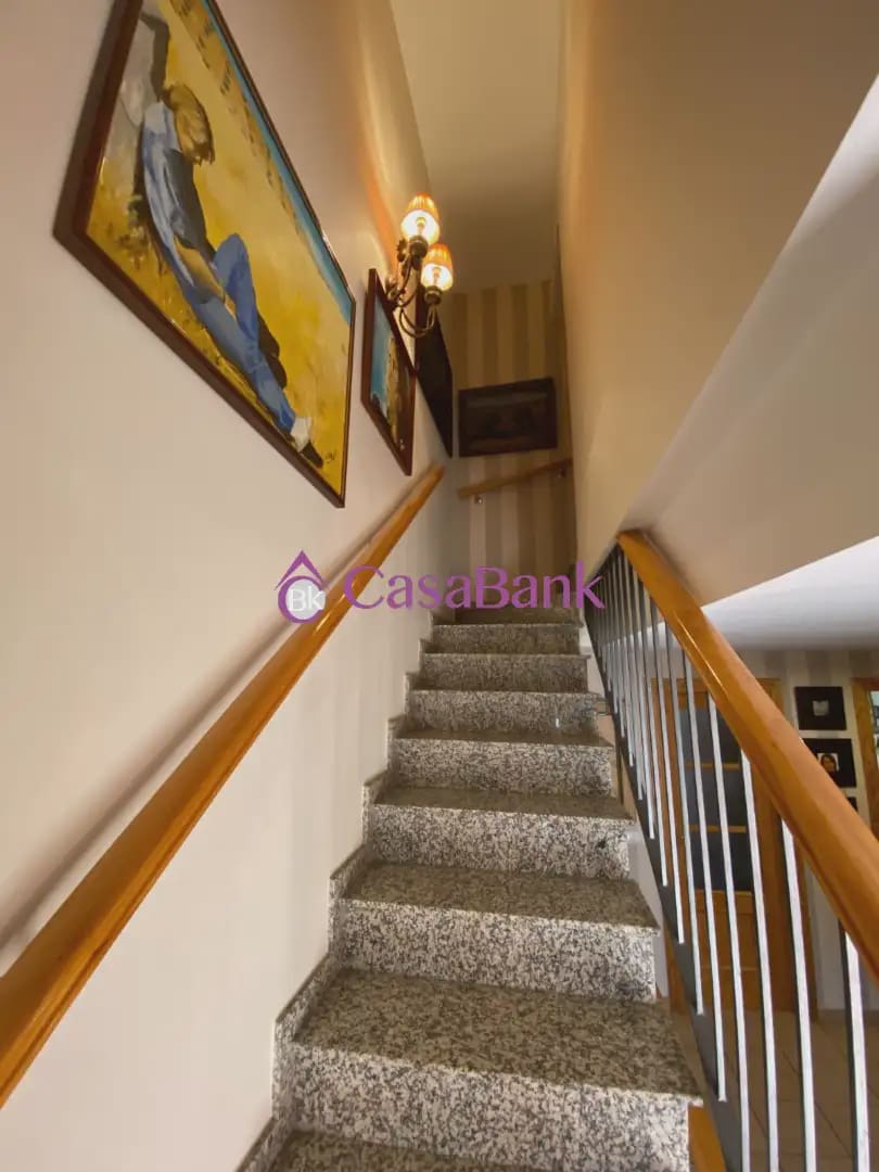Chalet de 4 habitaciones en Córdoba ciudad en venta con piscina - 365.000 € (Ref: 9904773)