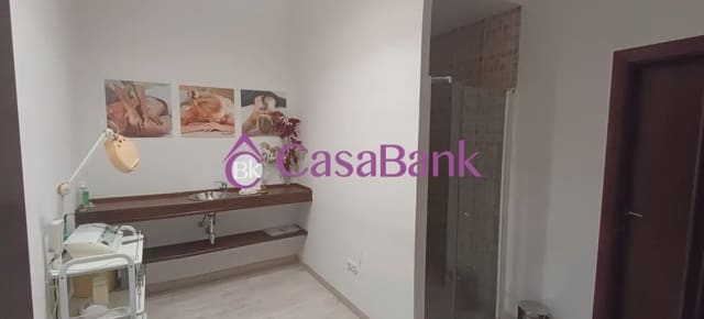 Komercyjne na sprzedaż w Valdeolleros, Miasto Kordoba - 244 800 € (Ref: 9904774)