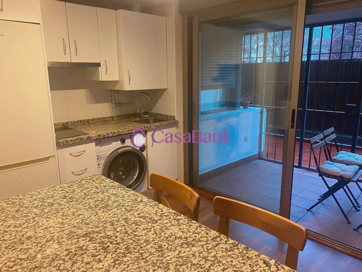 1 soverom Leilighet til salgs i Cordoba by med svømmebasseng - € 193 000 (Ref: 9904778)