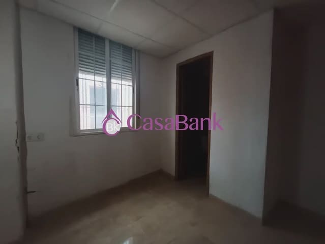 5 sypialnia Willa na sprzedaż w Centro Comercial, Miasto Kordoba z garażem - 275 000 € (Ref: 9904779)