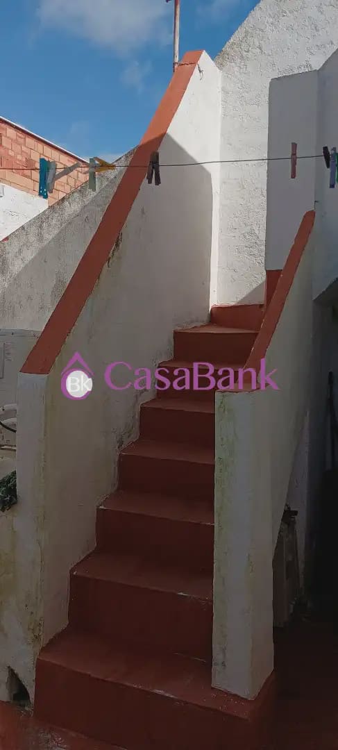 4 sypialnia Dom na sprzedaż w Miasto Kordoba - 128 500 € (Ref: 9904781)