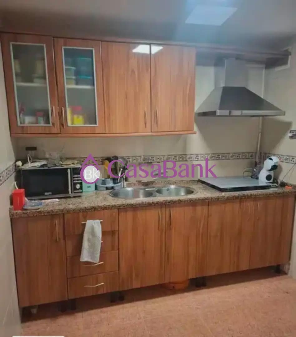4 sypialnia Dom na sprzedaż w Miasto Kordoba - 128 500 € (Ref: 9904781)