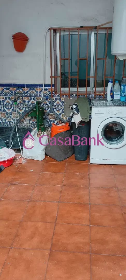 4 sypialnia Dom na sprzedaż w Miasto Kordoba - 128 500 € (Ref: 9904781)
